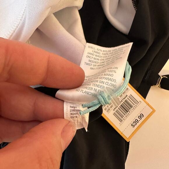 Kona Sol Black Floral Print One Piece Swimsuit Size L Summer Beach Pool NWT - Picture 7 of 9